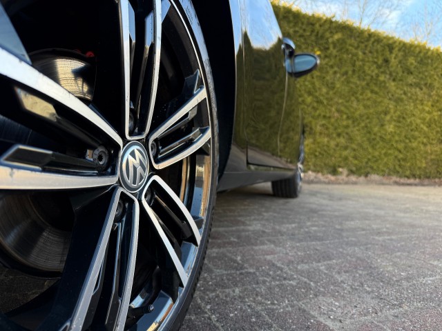 VOLKSWAGEN GOLF 1.2 TSI CUP Edition / Clima / Stoelverwarming, VDW Cars, Enschede