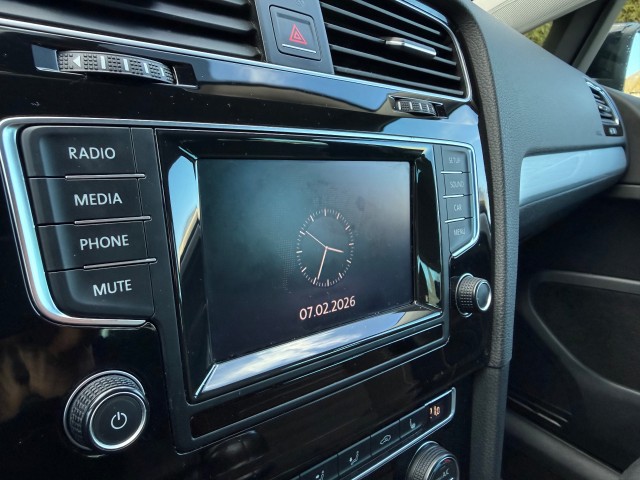 VOLKSWAGEN GOLF 1.2 TSI CUP Edition / Clima / Stoelverwarming, VDW Cars, Enschede