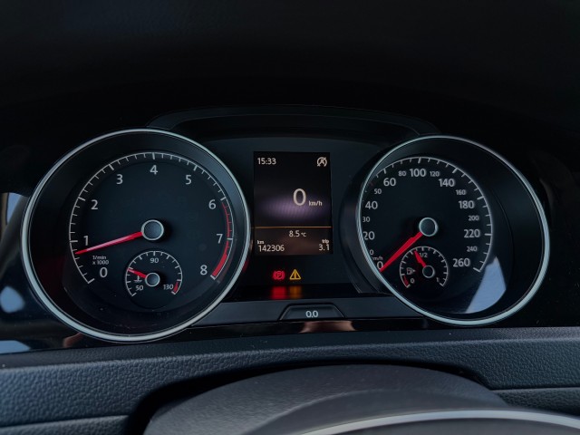 VOLKSWAGEN GOLF 1.2 TSI CUP Edition / Clima / Stoelverwarming, VDW Cars, Enschede