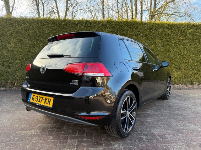 VOLKSWAGEN GOLF 1.2 TSI CUP Edition / Clima / Stoelverwarming, VDW Cars, Enschede