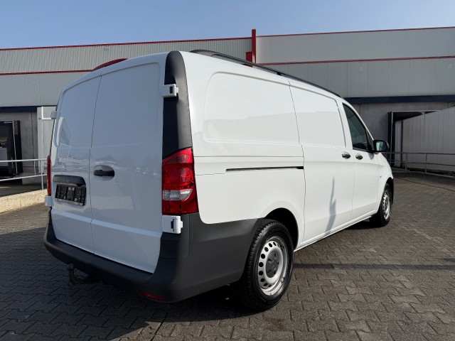 MERCEDES-BENZ VITO 116 CDI L2H1 Airco / Afneembare trekhaak (2500KG), Cruise, Navi, Parkeersensoren, VDW Cars, Enschede