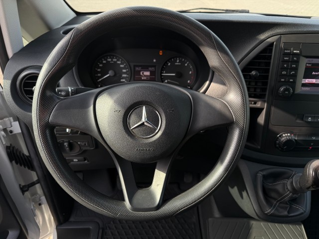 MERCEDES-BENZ VITO 116 CDI L2H1 Airco / Afneembare trekhaak (2500KG), Cruise, Navi, Parkeersensoren, VDW Cars, Enschede