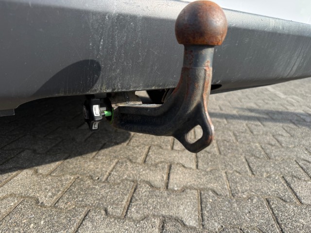 MERCEDES-BENZ VITO 116 CDI L2H1 Airco / Afneembare trekhaak (2500KG), Cruise, Navi, Parkeersensoren, VDW Cars, Enschede