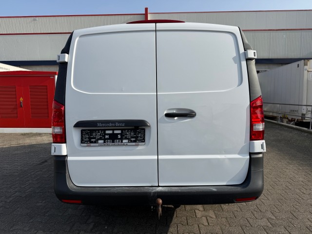 MERCEDES-BENZ VITO 116 CDI L2H1 Airco / Afneembare trekhaak (2500KG), Cruise, Navi, Parkeersensoren, VDW Cars, Enschede