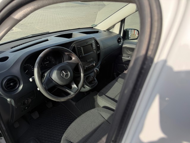 MERCEDES-BENZ VITO 116 CDI L2H1 Airco / Afneembare trekhaak (2500KG), Cruise, Navi, Parkeersensoren, VDW Cars, Enschede