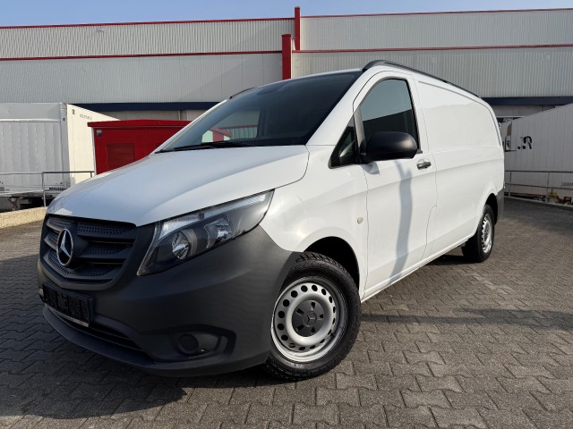 MERCEDES-BENZ VITO 116 CDI L2H1 Airco / Afneembare trekhaak (2500KG), Cruise, Navi, Parkeersensoren, VDW Cars, Enschede