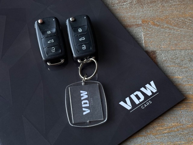 VOLKSWAGEN CADDY 1.6 TDI L1H1 Airco / Recent onderhouden / Volledig tussenschot, VDW Cars, Enschede