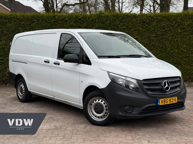 MERCEDES-BENZ VITO 111CDI Lang / Airco / Apple CarPlay / Trekhaak / Navi , VDW Cars, Enschede
