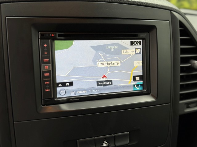 MERCEDES-BENZ VITO 111CDI Lang / Airco / Apple CarPlay / Trekhaak / Navi , VDW Cars, Enschede