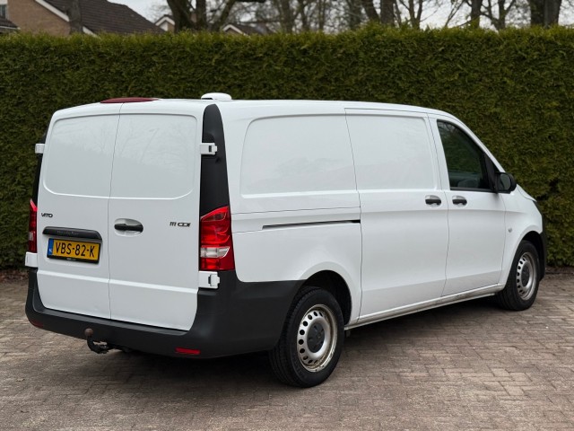 MERCEDES-BENZ VITO 111CDI Lang / Airco / Apple CarPlay / Trekhaak / Navi , VDW Cars, Enschede