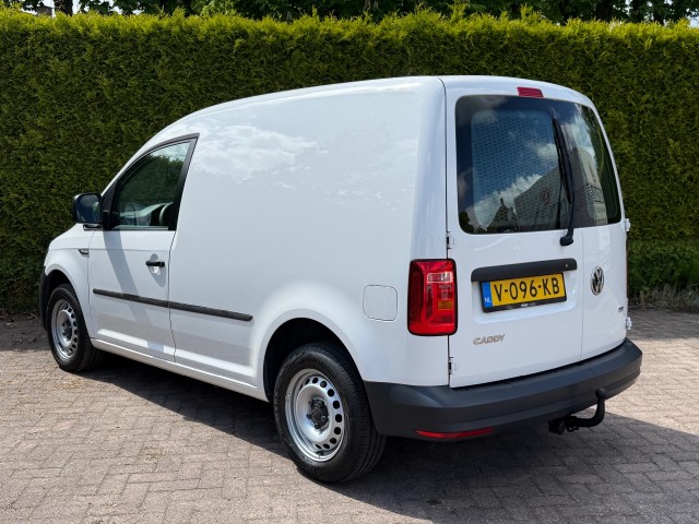 VOLKSWAGEN CADDY 1.6 TDI L1H1 Airco / Trekhaak / 100% Dealer onderhouden / Parkeersensoren, VDW Cars, Enschede
