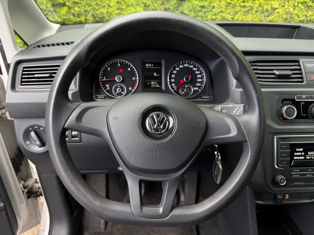 VOLKSWAGEN CADDY 1.6 TDI L1H1 Airco / Trekhaak / 100% Dealer onderhouden / Parkeersensoren, VDW Cars, Enschede
