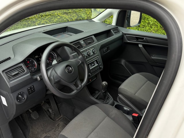 VOLKSWAGEN CADDY 2.0 TDI L1H1 Airco / Trekhaak / 100% Dealer onderhouden / Parkeersensoren, VDW Cars, Enschede