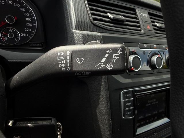 VOLKSWAGEN CADDY 1.6 TDI L1H1 Airco / Trekhaak / Standkachel / Nieuwe APK, VDW Cars, Enschede