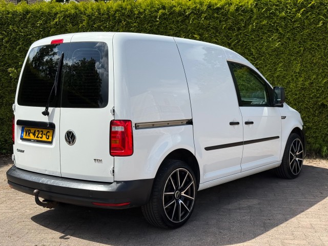 VOLKSWAGEN CADDY 1.6 TDI L1H1 Airco / Trekhaak / Standkachel / Nieuwe APK, VDW Cars, Enschede