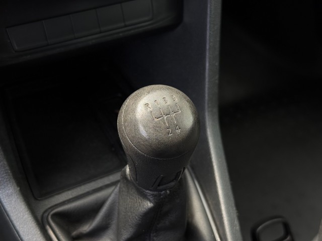 VOLKSWAGEN CADDY 1.6 TDI L1H1 Airco / Trekhaak / Standkachel / Nieuwe APK, VDW Cars, Enschede