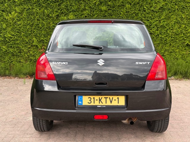 SUZUKI SWIFT 1.3 GLS Airco / Stoelverwarming / APK 2027 / 2 sleutels, VDW Cars, Enschede