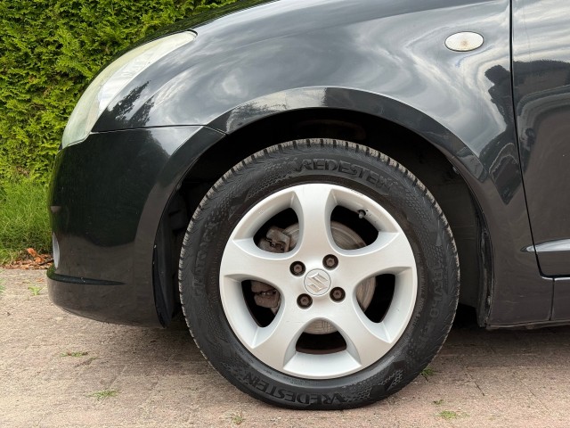 SUZUKI SWIFT 1.3 GLS Airco / Stoelverwarming / APK 2027 / 2 sleutels, VDW Cars, Enschede
