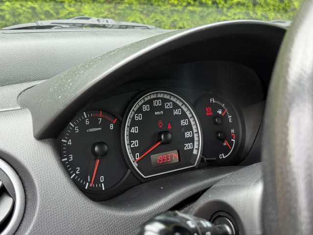 SUZUKI SWIFT 1.3 GLS Airco / Stoelverwarming / APK 2027 / 2 sleutels, VDW Cars, Enschede