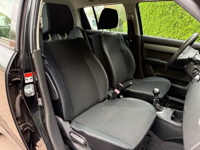SUZUKI SWIFT 1.3 GLS Airco / Stoelverwarming / APK 2027 / 2 sleutels, VDW Cars, Enschede