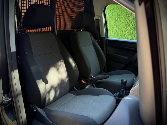 VOLKSWAGEN CADDY 2.0 TDI L1H1 Airco / Apple CarPlay / Navi / Bluetooth, VDW Cars, Enschede