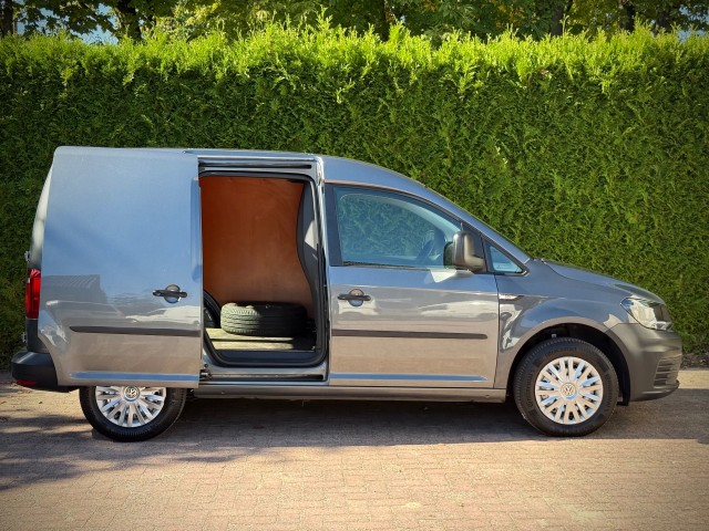 VOLKSWAGEN CADDY 2.0 TDI L1H1 Airco / Apple CarPlay / Navi / Bluetooth, VDW Cars, Enschede