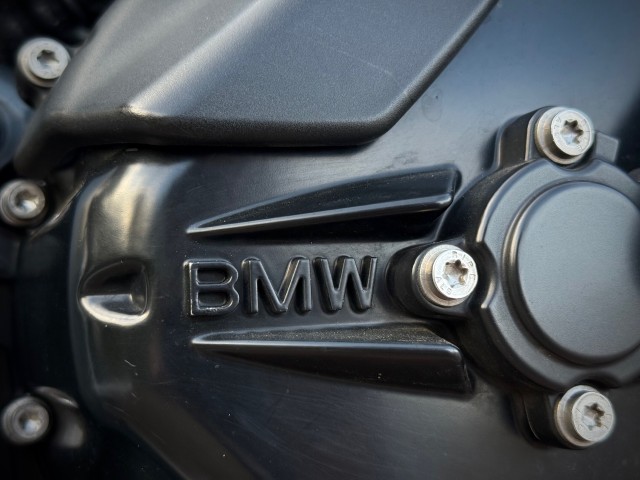 BMW K1300S  Akrapovič / 176PK / Handvatverwarming / ABS / Garmin Navi, VDW Cars, Enschede