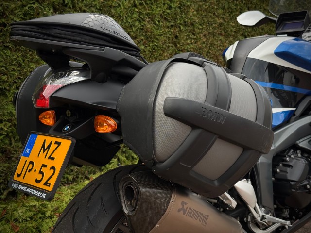 BMW K1300S  Akrapovič / 176PK / Handvatverwarming / ABS / Garmin Navi, VDW Cars, Enschede