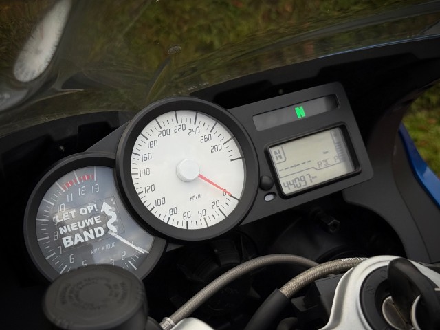 BMW K1300S  Akrapovič / 176PK / Handvatverwarming / ABS / Garmin Navi, VDW Cars, Enschede